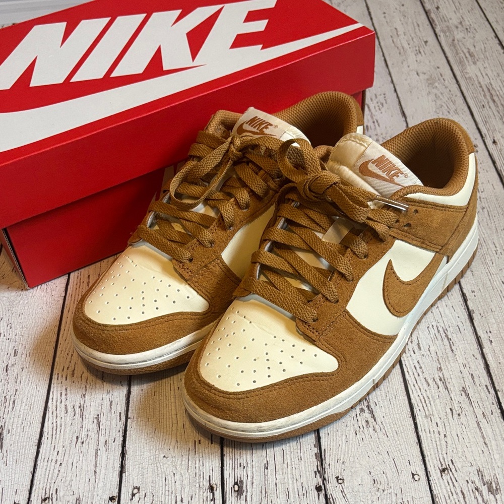 Nike Dunk Low Coconut Milk / Flax-Sail Sneakers 7